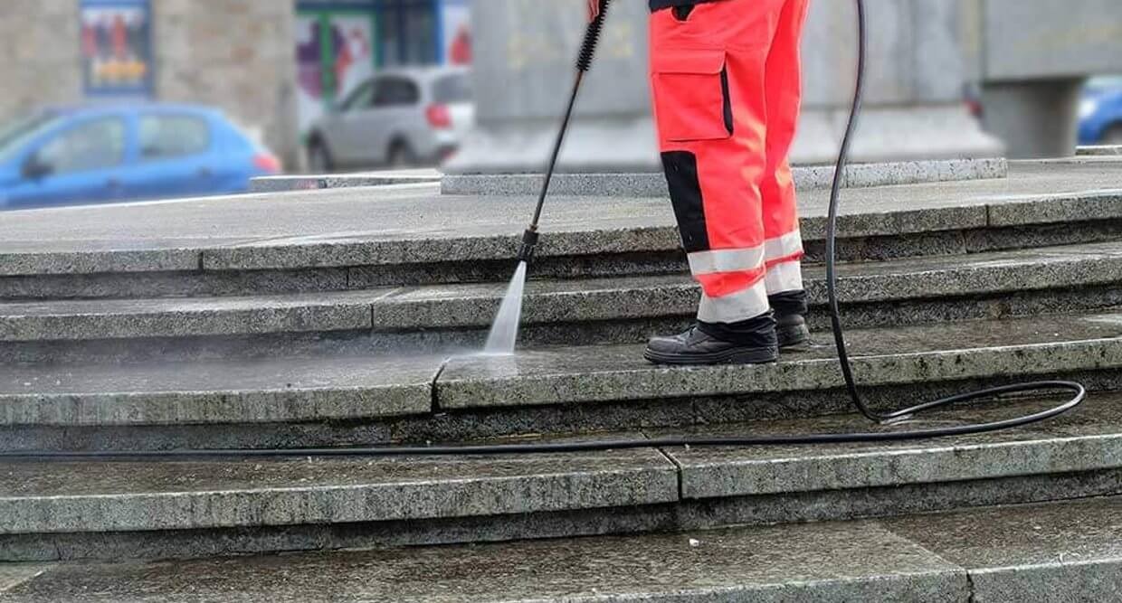 Residential Pressure Washing Service in Dublin for Homes and Villas