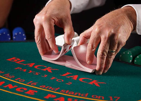 Understanding the Main Benefits of online casino Singapore For making an informed choice